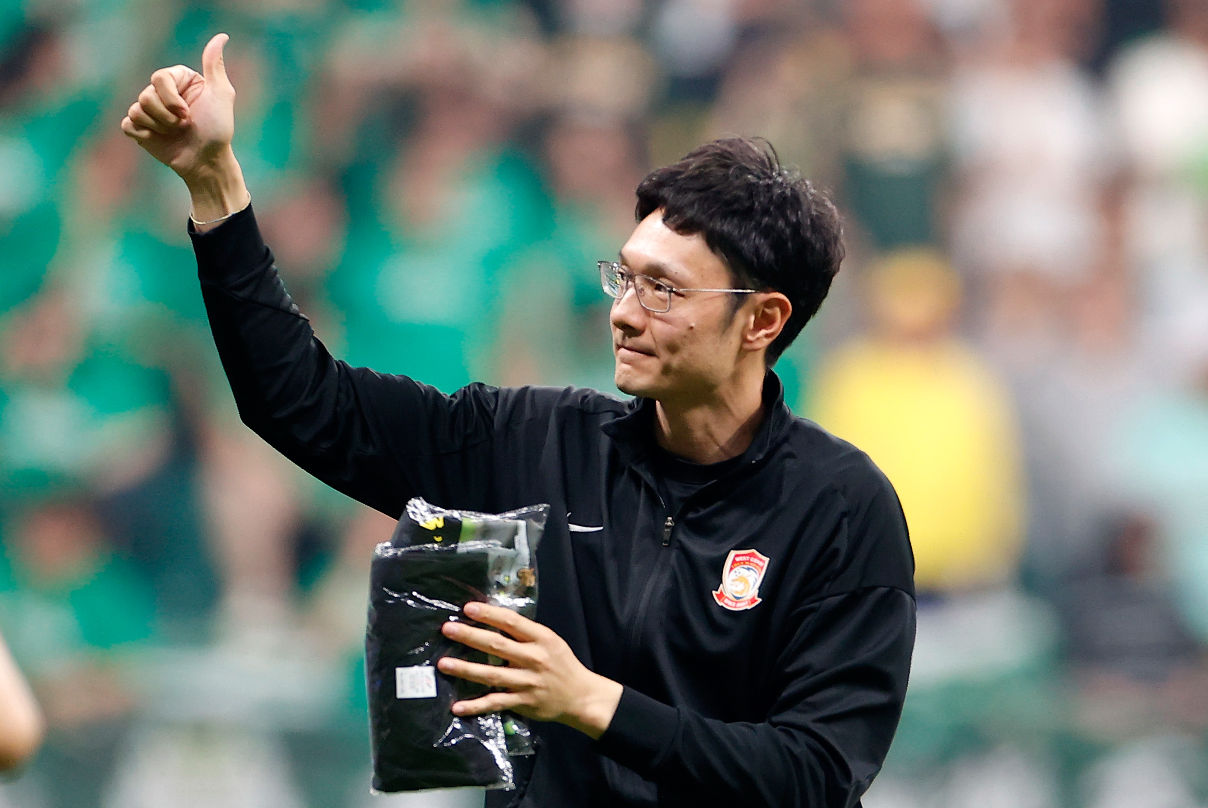 中国官网关于北京国安训练开放日，今晨迎来里程碑引欢呼，足总杯在即，年轻球员得到机会的信息