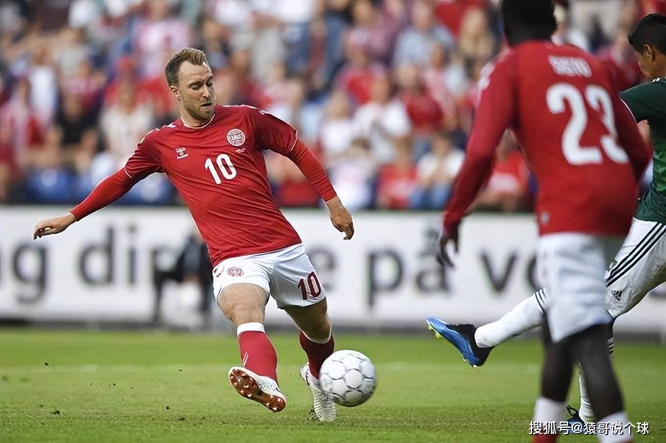 中国官网阿贾克斯发布备战花絮；赛前完成体检；欧冠任务艰巨；数据趋势出现新变化的简单介绍